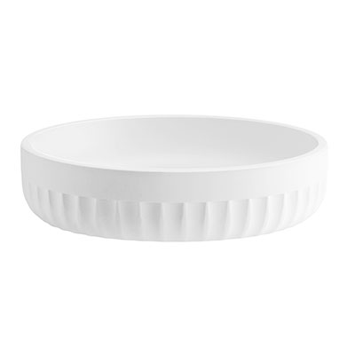 vitt tvålfat i polyresin med räfflat mönster från Beslagsboden
